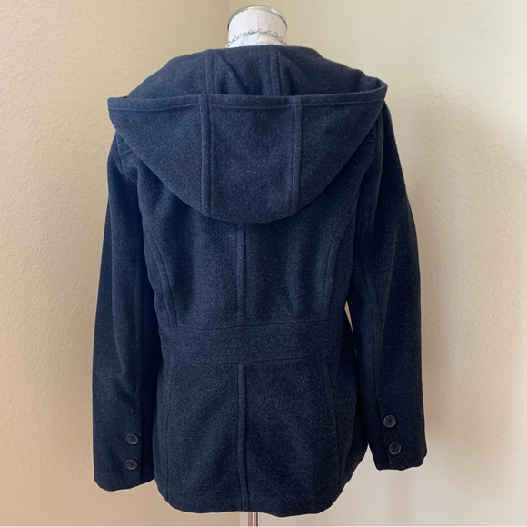 CLEARANCE!! Esprit Peacoat - Picture 2 of 7